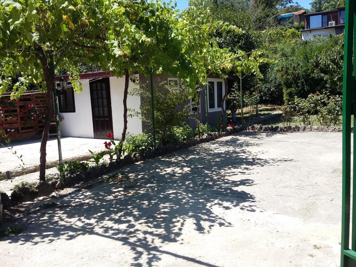 Villa Sunny Day Saints Constantine and Helena Exterior foto